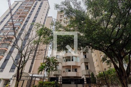 Apartamento para alugar com 80m², 2 quartos e 1 vagaFachada