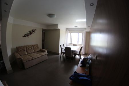 Apartamento para alugar com 55m², 2 quartos e 1 vagaSala