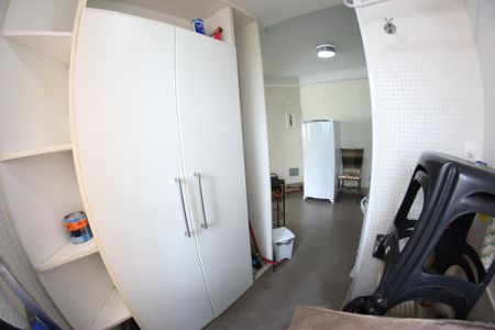 Apartamento para alugar com 55m², 2 quartos e 1 vagaÁrea de Serviço