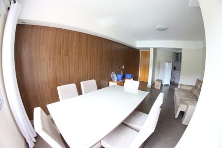 Apartamento para alugar com 55m², 2 quartos e 1 vagaSala