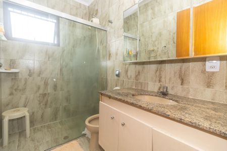 Casa à venda com 260m², 3 quartos e 7 vagasBanheiro