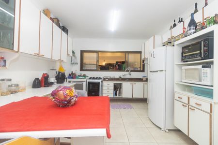 Casa à venda com 260m², 3 quartos e 7 vagasCozinha