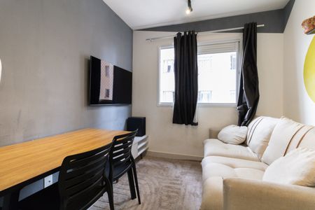 Apartamento à venda com 2 quartos, 33m² em Parque Fongaro, São Paulo