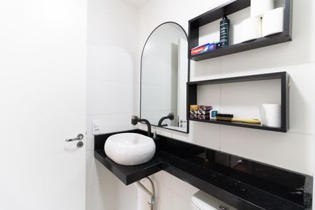 Apartamento à venda com 33m², 2 quartos e sem vagaBanheiro 