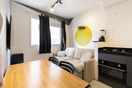 Apartamento à venda com 2 quartos, 33m² em Parque Fongaro, São Paulo