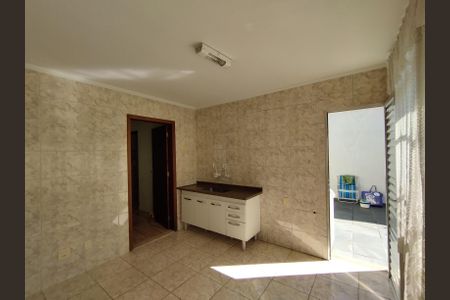 Casa à venda com 177m², 3 quartos e 2 vagasCozinha - Torneira