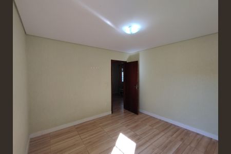 Casa à venda com 177m², 3 quartos e 2 vagasQuarto 2