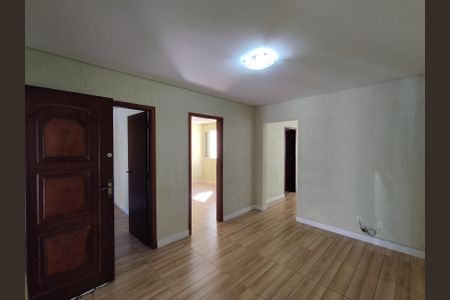 Casa à venda com 177m², 3 quartos e 2 vagasSala