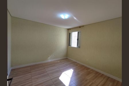 Casa à venda com 177m², 3 quartos e 2 vagasQuarto 2