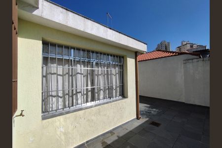 Casa à venda com 177m², 3 quartos e 2 vagasQuintal