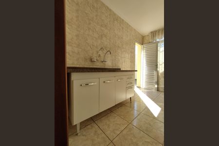 Casa à venda com 177m², 3 quartos e 2 vagasCozinha - Torneira