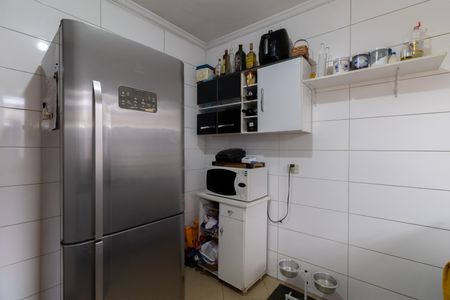 Casa à venda com 90m², 2 quartos e 2 vagas Casa à venda com 90m², 2 quartos e 2 vagasCozinha
