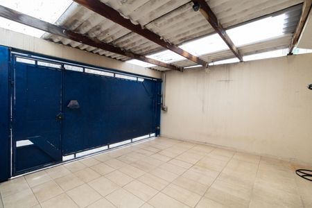 Casa à venda com 90m², 2 quartos e 2 vagas Casa à venda com 90m², 2 quartos e 2 vagasGaragem