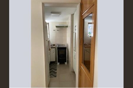 Apartamento à venda com 42m², 1 quarto e 1 vaga Apartamento à venda com 42m², 1 quarto e 1 vagaFoto 01