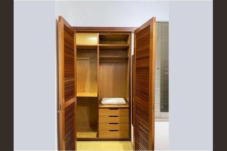 Apartamento à venda com 42m², 1 quarto e 1 vaga Apartamento à venda com 42m², 1 quarto e 1 vagaFoto 01