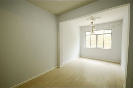 Apartamento à venda com 50m², 1 quarto e 1 vagaSala