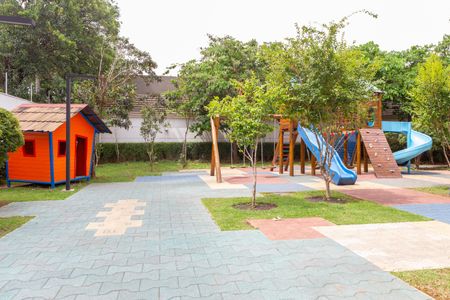 Apartamento para alugar com 92m², 3 quartos e 2 vagasÁrea comum - Playground