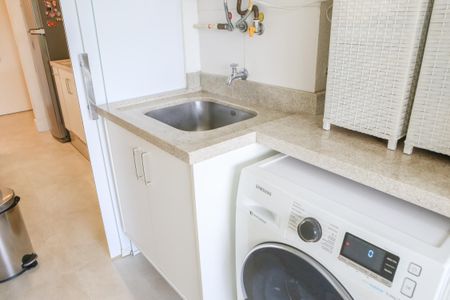 Apartamento para alugar com 92m², 3 quartos e 2 vagasCozinha e Área de Serviço