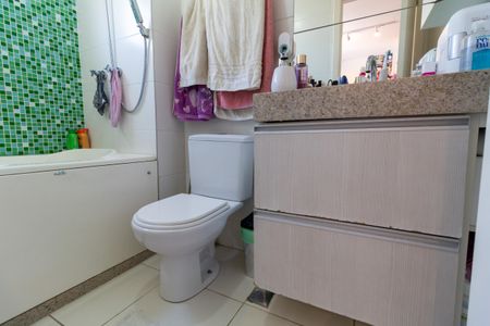 Apartamento à venda com 102m², 3 quartos e 2 vagasBanheiro da Suite 1