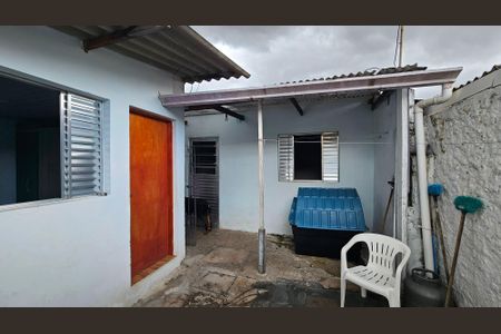 Casa à venda com 40m², 4 quartos e 1 vagaÁrea Externa