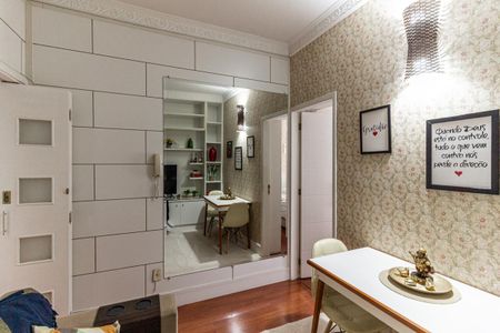 Apartamento à venda com 38m², 1 quarto e sem vaga Apartamento à venda com 38m², 1 quarto e sem vagaSala