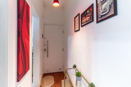 Apartamento à venda com 38m², 1 quarto e sem vaga Apartamento à venda com 38m², 1 quarto e sem vagaCorredor de Entrada