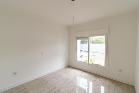 Casa de condomínio à venda com 105m², 3 quartos e 2 vagasSuíte