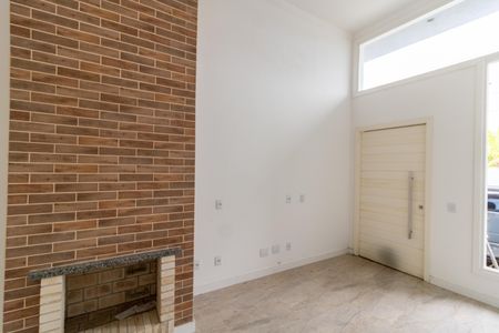 Casa de condomínio à venda com 105m², 3 quartos e 2 vagasSala