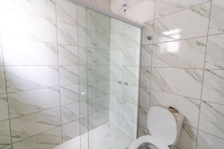 Casa de condomínio à venda com 105m², 3 quartos e 2 vagasBanheiro da Suíte