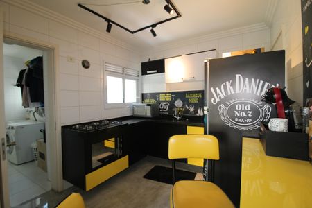 Apartamento para alugar com 97m², 3 quartos e 2 vagasCozinha