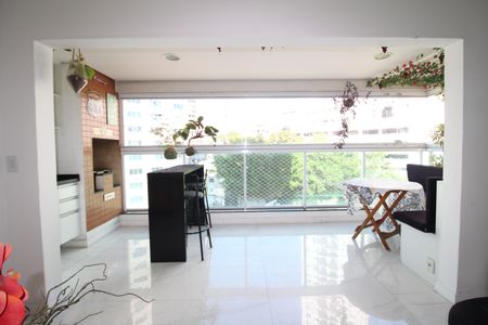 Apartamento para alugar com 97m², 3 quartos e 2 vagasSala