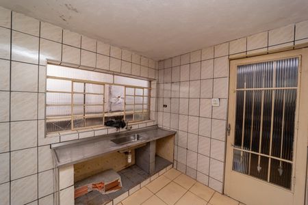 Casa à venda com 100m², 2 quartos e 2 vagas Casa à venda com 100m², 2 quartos e 2 vagasCozinha