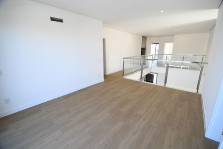 Casa de condomínio à venda com 360m², 3 quartos e 4 vagasSala 2