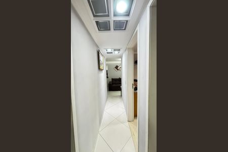 Apartamento para alugar com 63m², 3 quartos e 1 vaga Apartamento para alugar com 63m², 3 quartos e 1 vagaCorredor