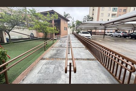 Apartamento para alugar com 63m², 3 quartos e 1 vaga Apartamento para alugar com 63m², 3 quartos e 1 vagaRampa - Corrimão