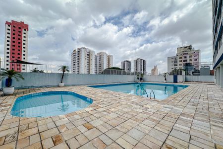 Apartamento para alugar com 109m², 3 quartos e 1 vagaÁrea comum - Piscina