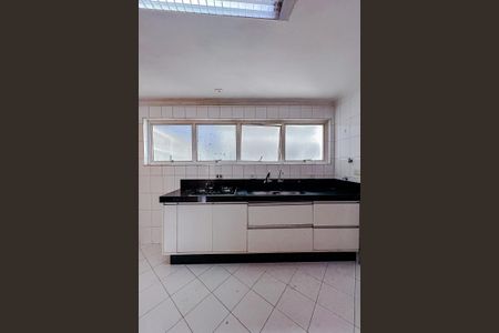 Apartamento para alugar com 109m², 3 quartos e 1 vagaCozinha