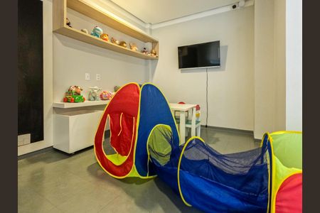 Apartamento à venda com 32m², 2 quartos e sem vagaÁrea comum