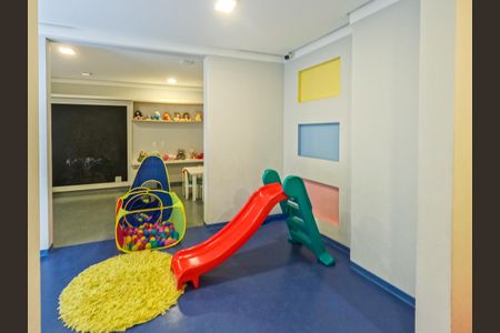 Apartamento à venda com 32m², 2 quartos e sem vagaÁrea comum