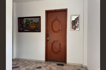 Apartamento à venda com 80m², 3 quartos e 1 vagaEntrada