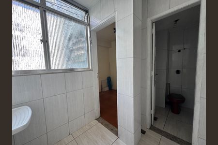 Apartamento à venda com 80m², 3 quartos e 1 vagaBanheiro de Serviço