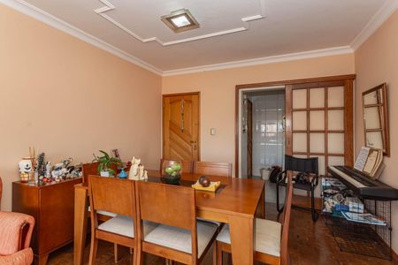 Apartamento à venda com 83m², 3 quartos e 1 vagaSala