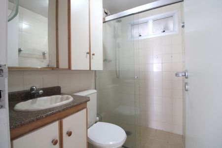 Apartamento à venda com 78m², 3 quartos e 1 vagaBanheiro 