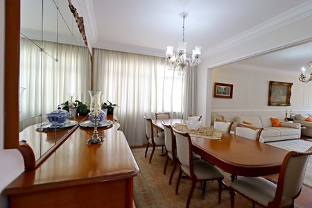 Apartamento à venda com 190m², 4 quartos e 2 vagasSala de Jantar