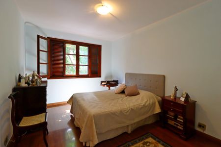 Apartamento à venda com 190m², 4 quartos e 2 vagasSuíte