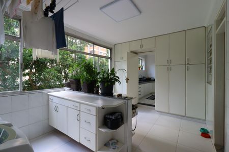 Apartamento à venda com 190m², 4 quartos e 2 vagasÁrea de Serviço