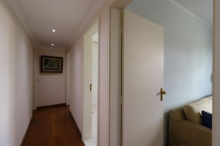 Apartamento à venda com 190m², 4 quartos e 2 vagasCorredor