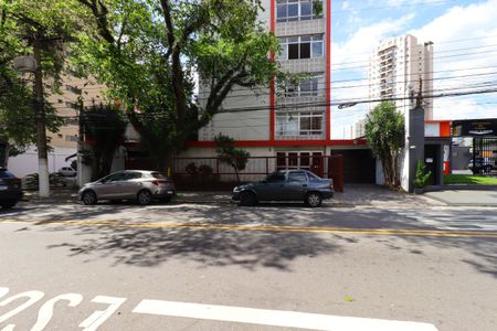 Apartamento à venda com 190m², 4 quartos e 2 vagasFachada