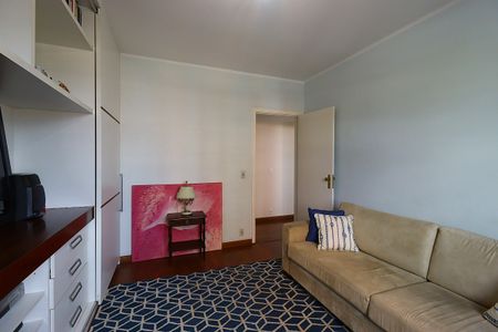 Apartamento à venda com 190m², 4 quartos e 2 vagasSala de TV
