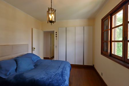 Apartamento à venda com 190m², 4 quartos e 2 vagasQuarto 2